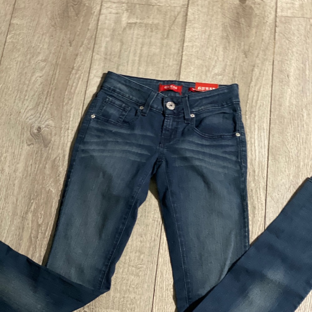 NWT GUESS jeans